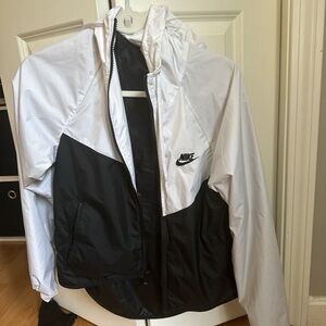 Nike windbreaker